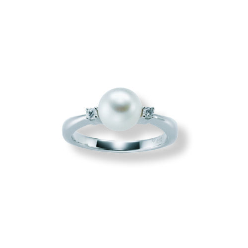 Perlering med diamanter 0,05 ct.