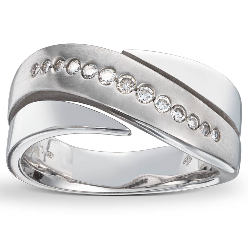 Kryssring i hvitt gull med 0,21ct diamanter - Bilde 2